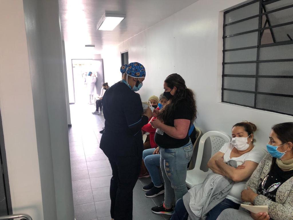 Colombia necesita varios ajustes en el sistema de información de vacunas
