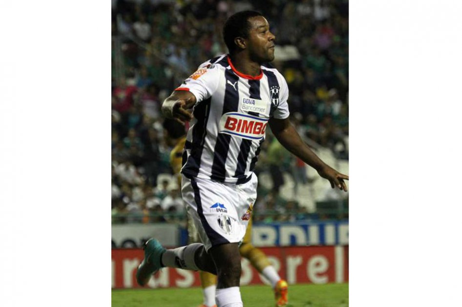 Dorlan Pabón figuró en la victoria del Monterrey