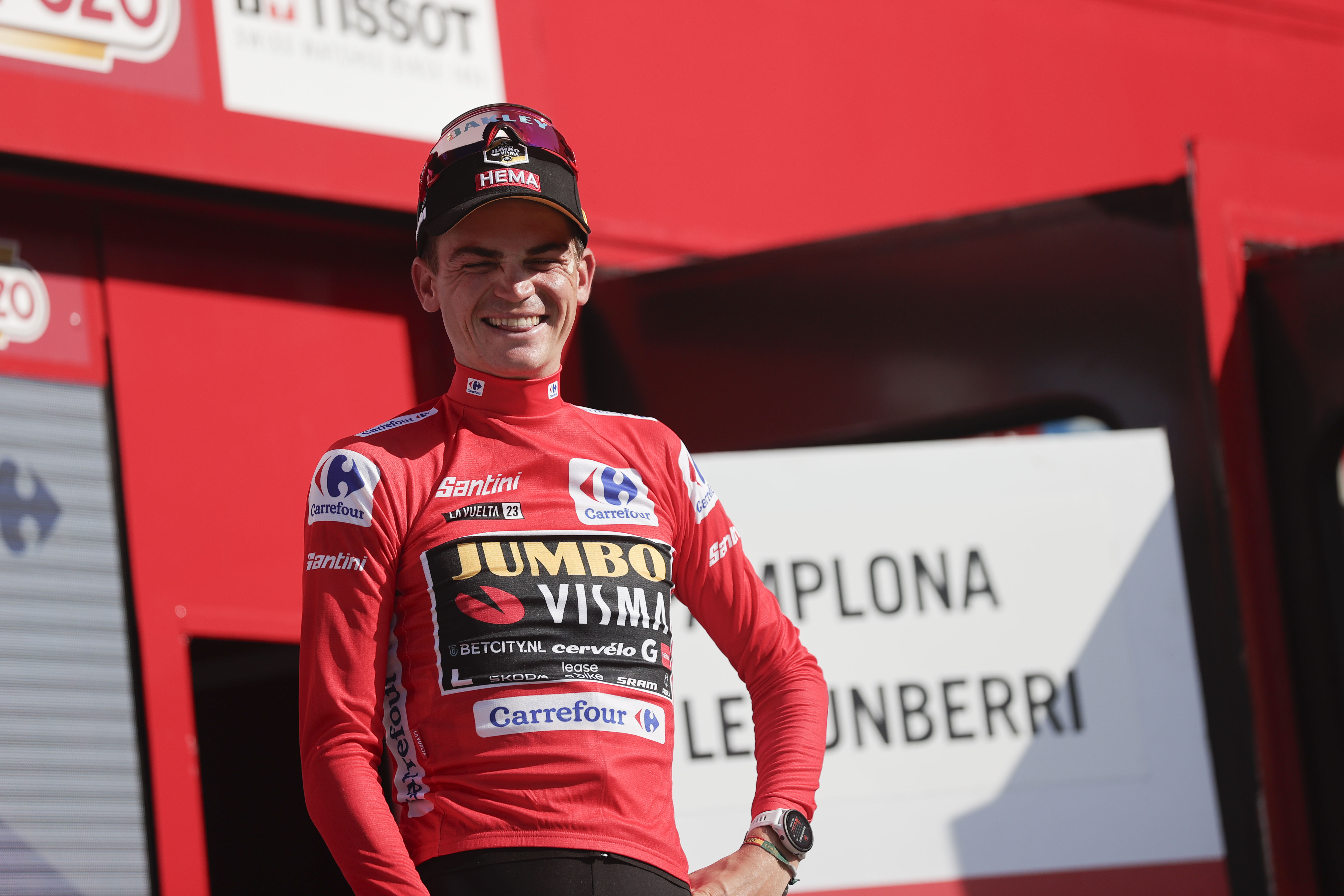 LEKUNBERRI, 10/09/2023.- El estadounidense miembro del equipo Team Jumbo-Visma Sepp Kuss mantiene el liderato en la clasificación general tras quedar en el puesto 19 de la 15ª etapa de La Vuelta que transcurre entre Pamplona y Lekunberri. EFE/Manuel Bruque