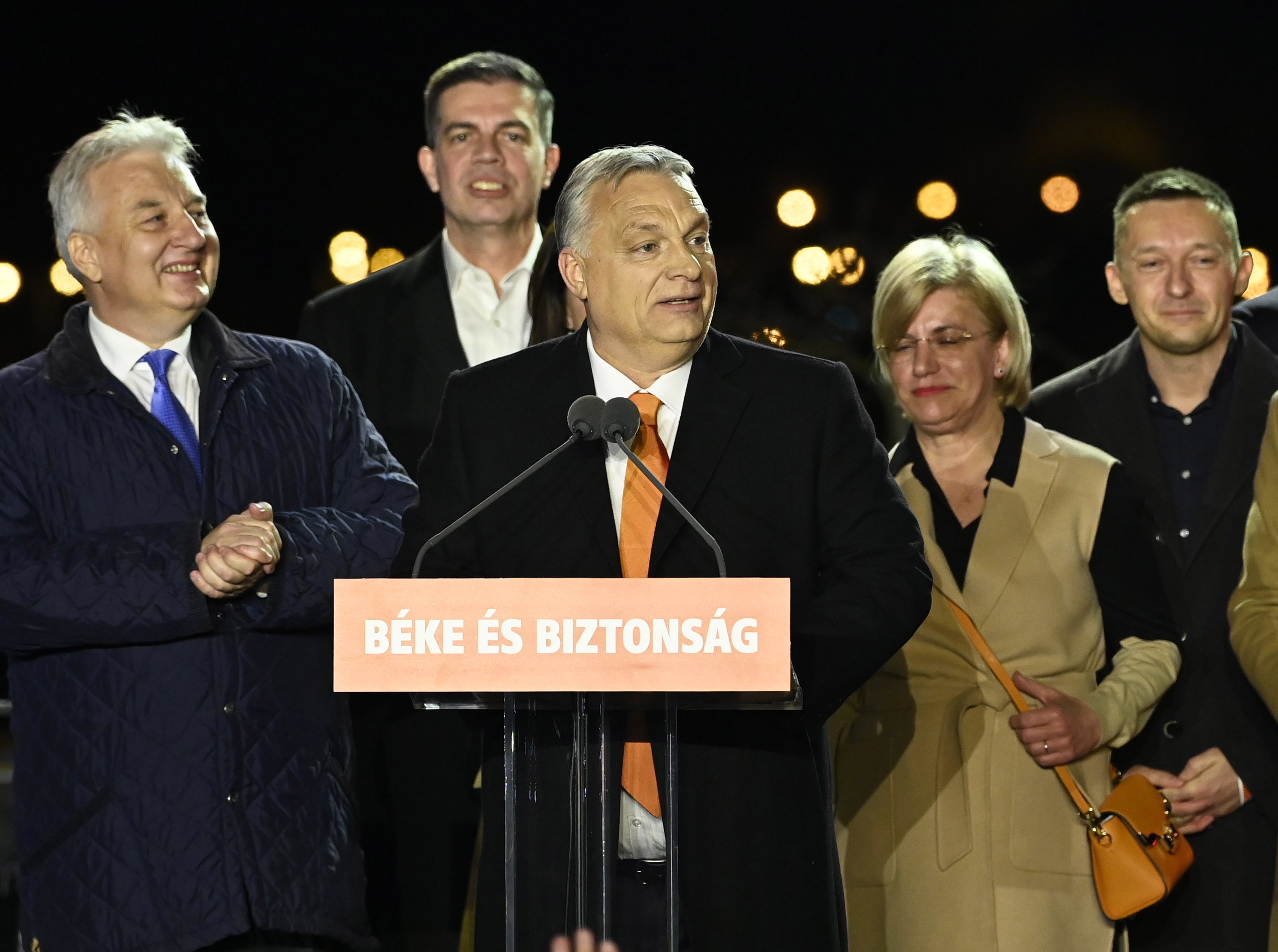 Budapest (Hungary), 03/04/2022.- Hungarian Prime Minister Viktor Orban (C) delivers a speech during the governing Fidesz-KDNP party's event after the general election and national referendum on the child protection law in Budapest, Hungary, 03 April 2022. Orban declared his victory, as according to over 70 percent of counted votes his right-wing Fidesz Party is leading in general elections. (Elecciones, Hungría) EFE/EPA/SZILARD KOSZTICSAK HUNGARY OUT