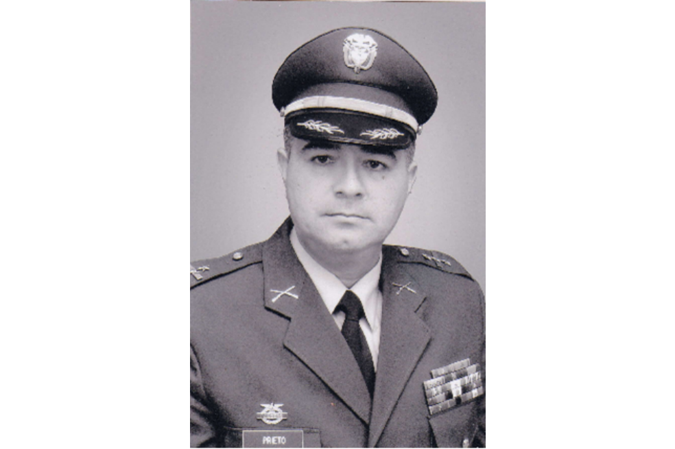 Julio César Prieto fue comandante del batallón Luciano D’Elhuyar durante los años 2004 y 2005, en la comarca chucureña, en Santander.