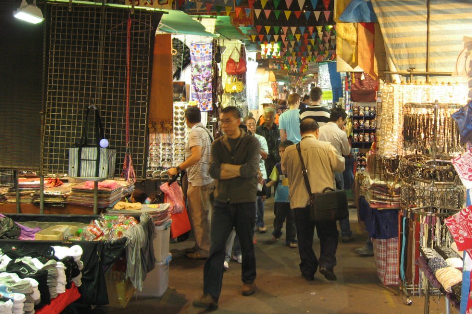 Ventas del comercio minorista repuntaron 5,4% en agosto de 2015