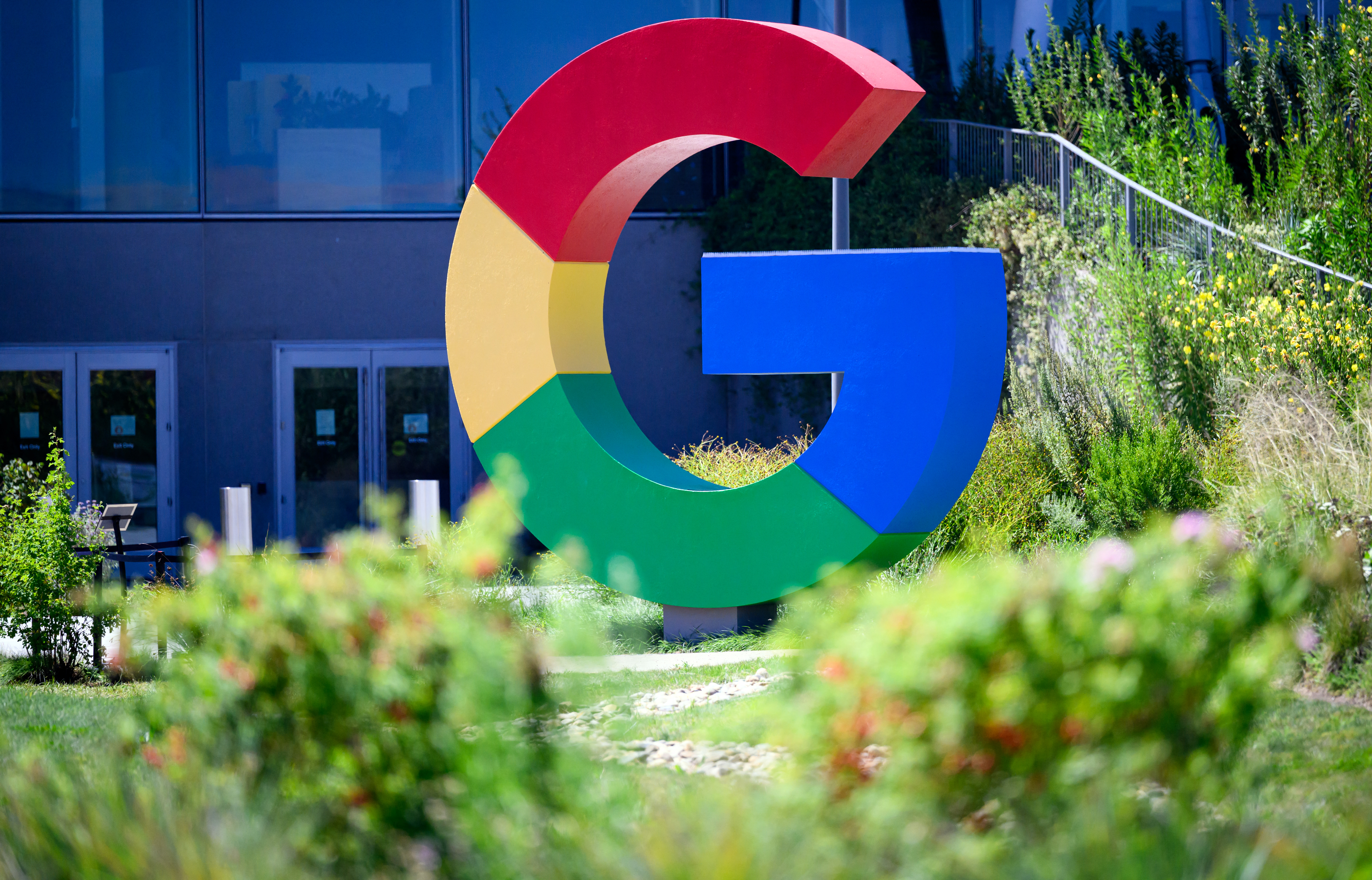Gracias a una cámara de Google descubren pistas de un asesinato en España