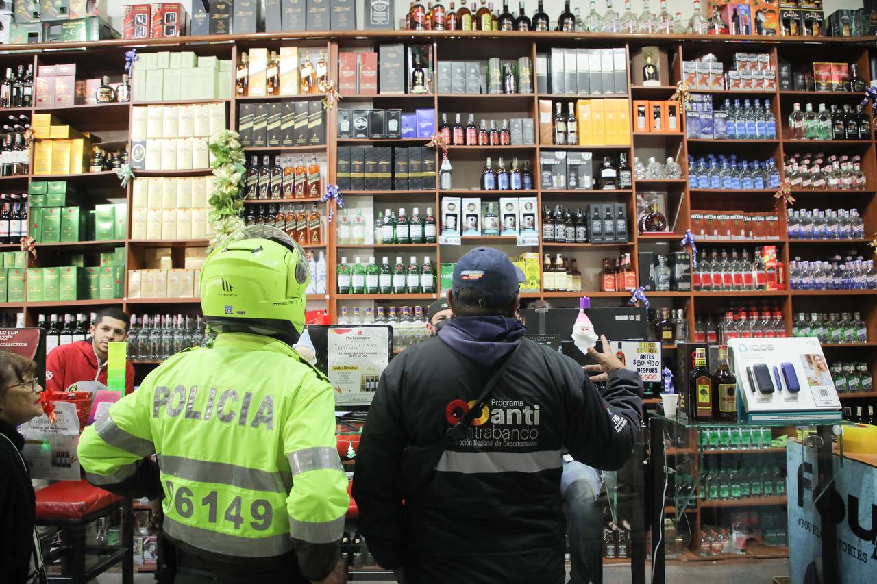 El licor adulterado puede arruinarle la Semana Santa. ¿Cómo identificarlo?