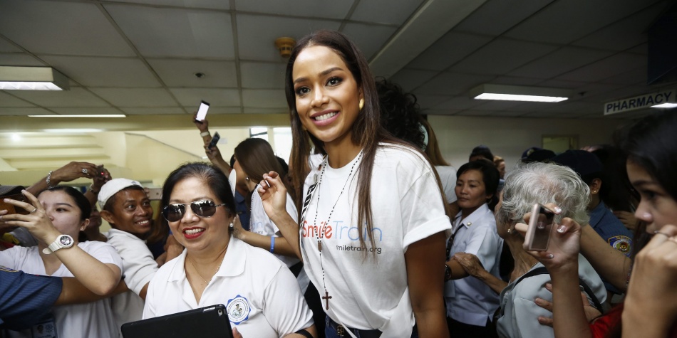 ¡Votemos por nuestra señorita Colombia, Andrea Tovar!