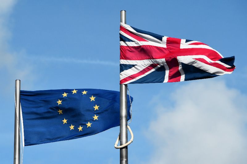 La mayoría de británicos lamentan el Brexit, según sondeo