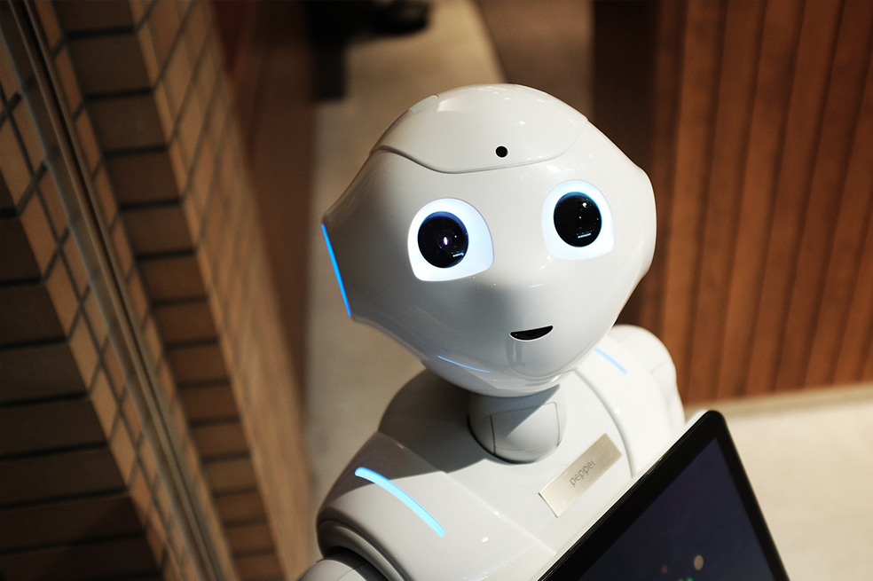 Genio del Silicon Valley busca crear una religión que adore la inteligencia artificial