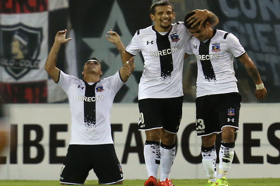 Colo Colo vence a Atlas y revive en la Libertadores