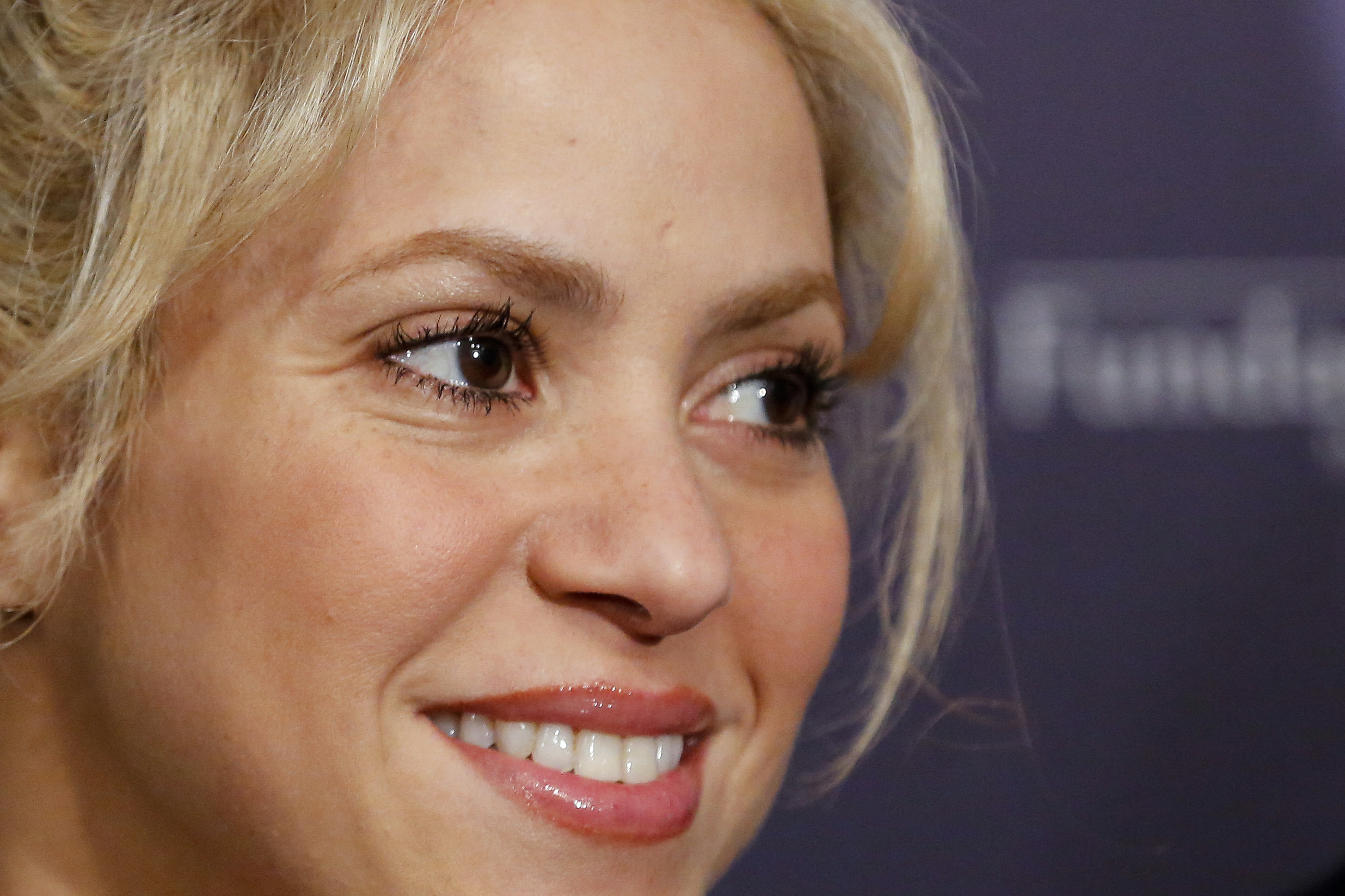 Shakira pide a líderes del G20 que «trabajen por el futuro de los niños»