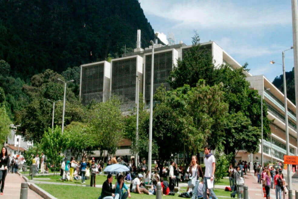 Universidad de los Andes dio acceso a más de 500 títulos de Ebooks para leer en cuarentena