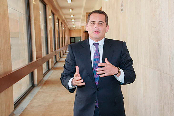 Proponen que en instituciones públicas se incorpore sistema digital para ciegos