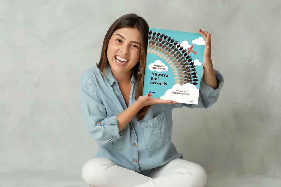 Una charla con Manuela Molina, autora del libro ‘Nuestra piel arcoíris’