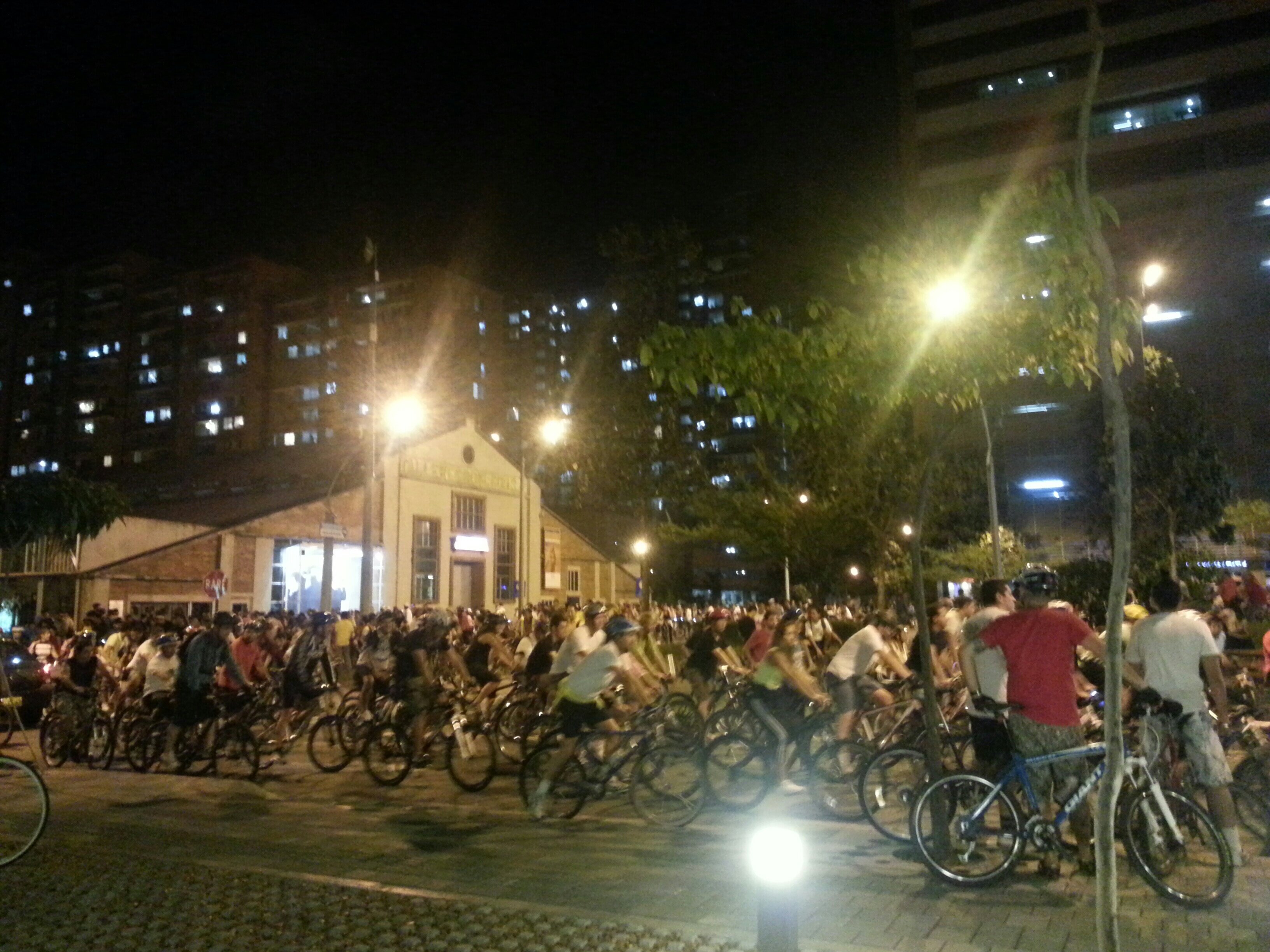 Este jueves 25 de enero se reactivan las ciclovías nocturnas a Medellín