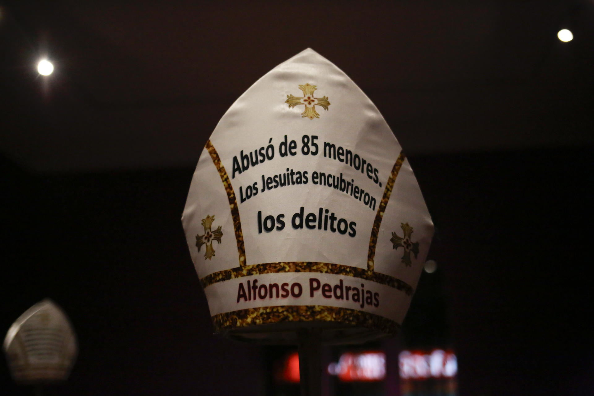 El País entrega al Vaticano informe sobre pederastia en la Iglesia católica en Latinoamérica