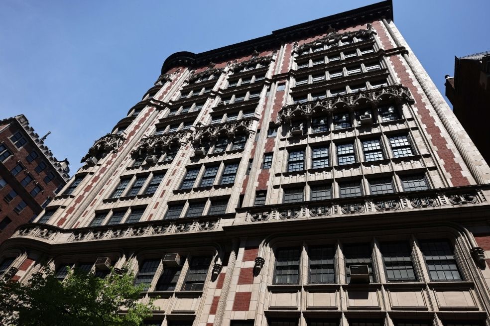 ¿Por qué el FBI allanó el apartamento del abogado de Trump?