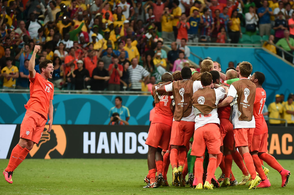 Holanda sufrió para eliminar a Costa Rica