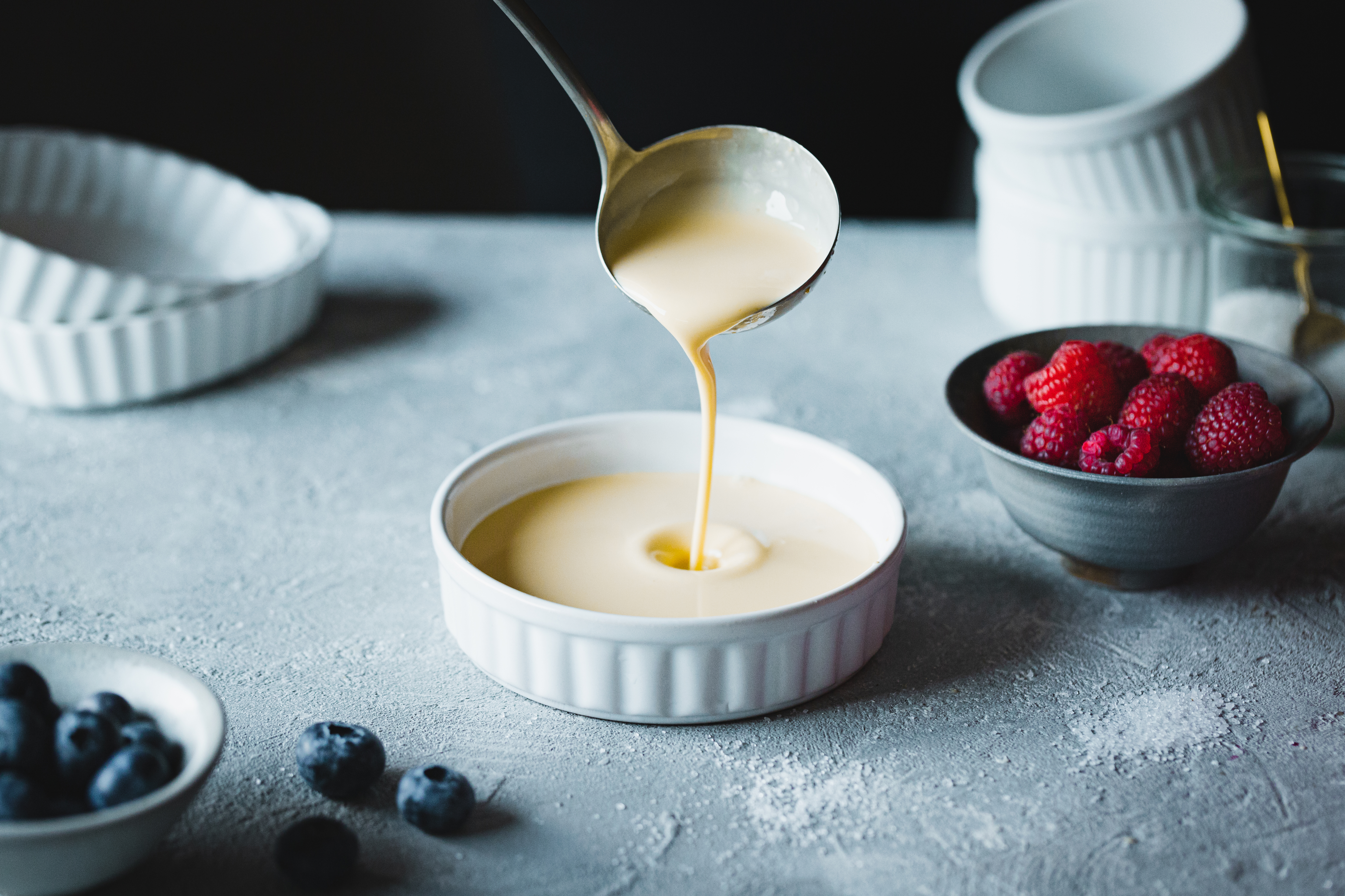 Receta: leche condensada casera para los postres navideños