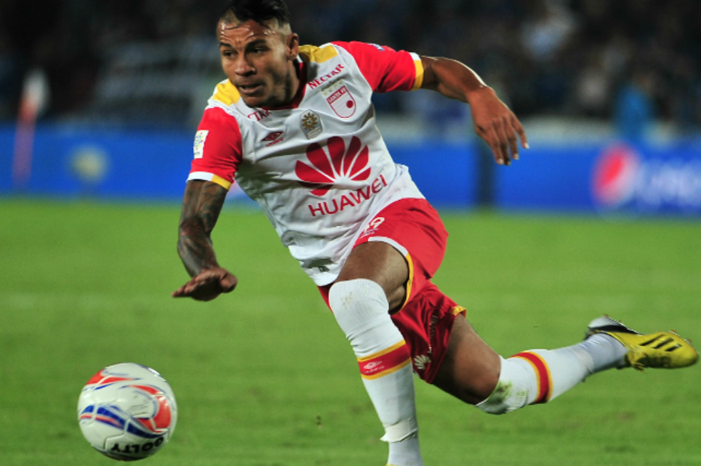 Con doblete de Wilson Morelo, Santa Fe venció a Huila y sigue invicto