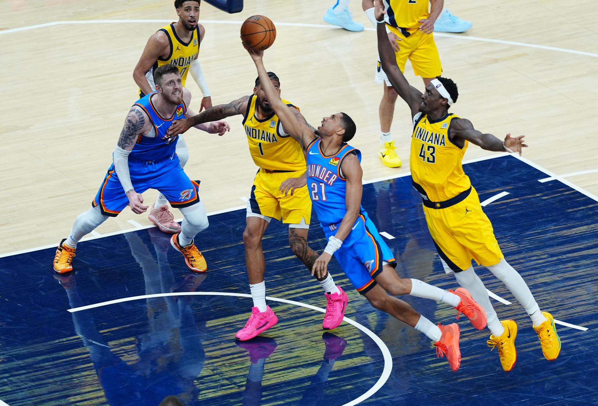 Indiana tuvo una dolorosa derrota en el cuarto juego de la final de la NBA