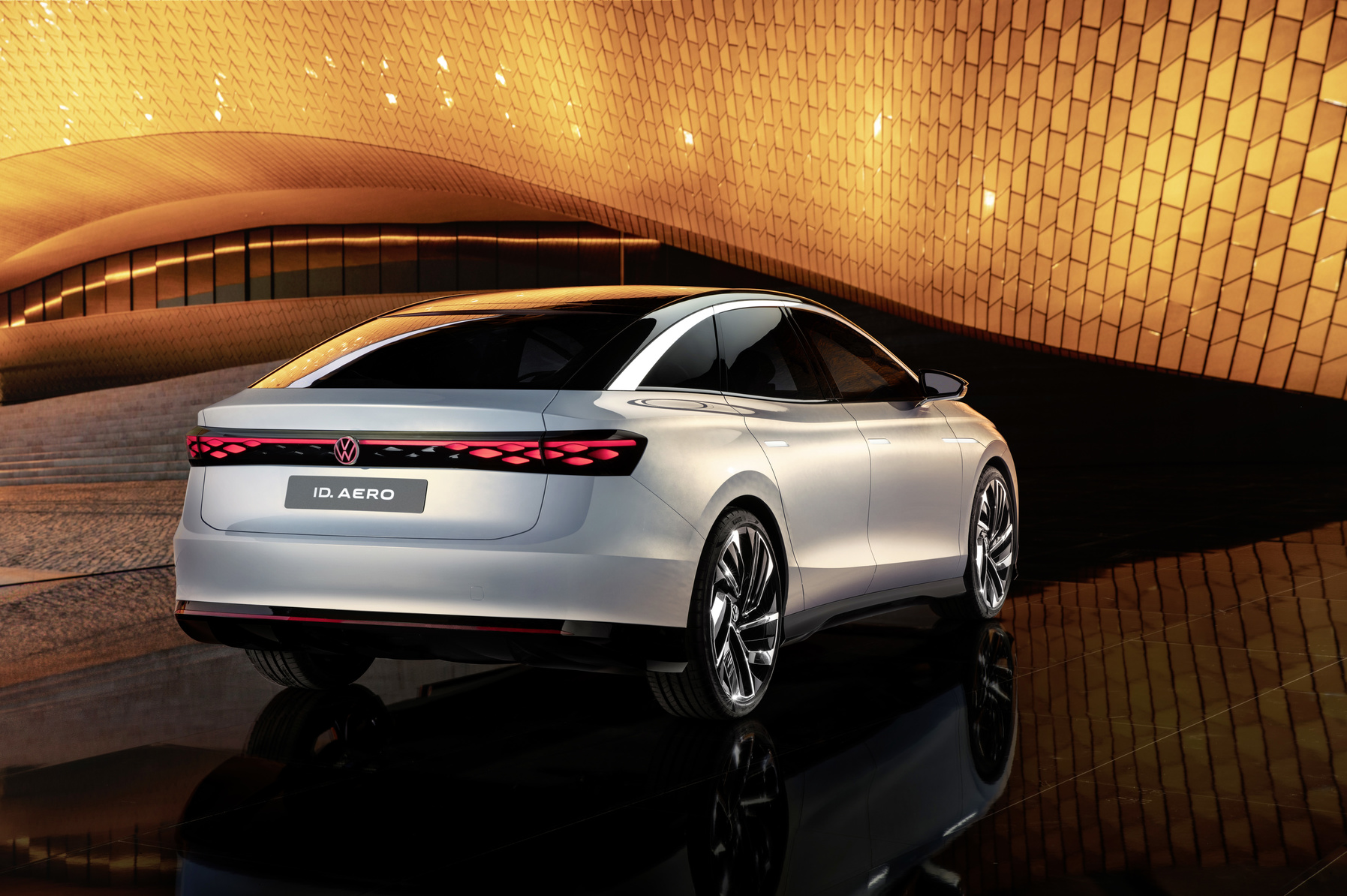 Después del ID.4, ID. Aero será el segundo vehículo eléctrico de producción global fabricado por Volkswagen.