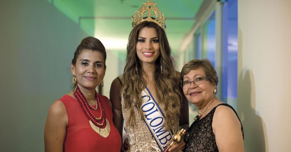 La corona fue el mejor regalo de cumpleaños para la madre de Ariadna Gutiérrez