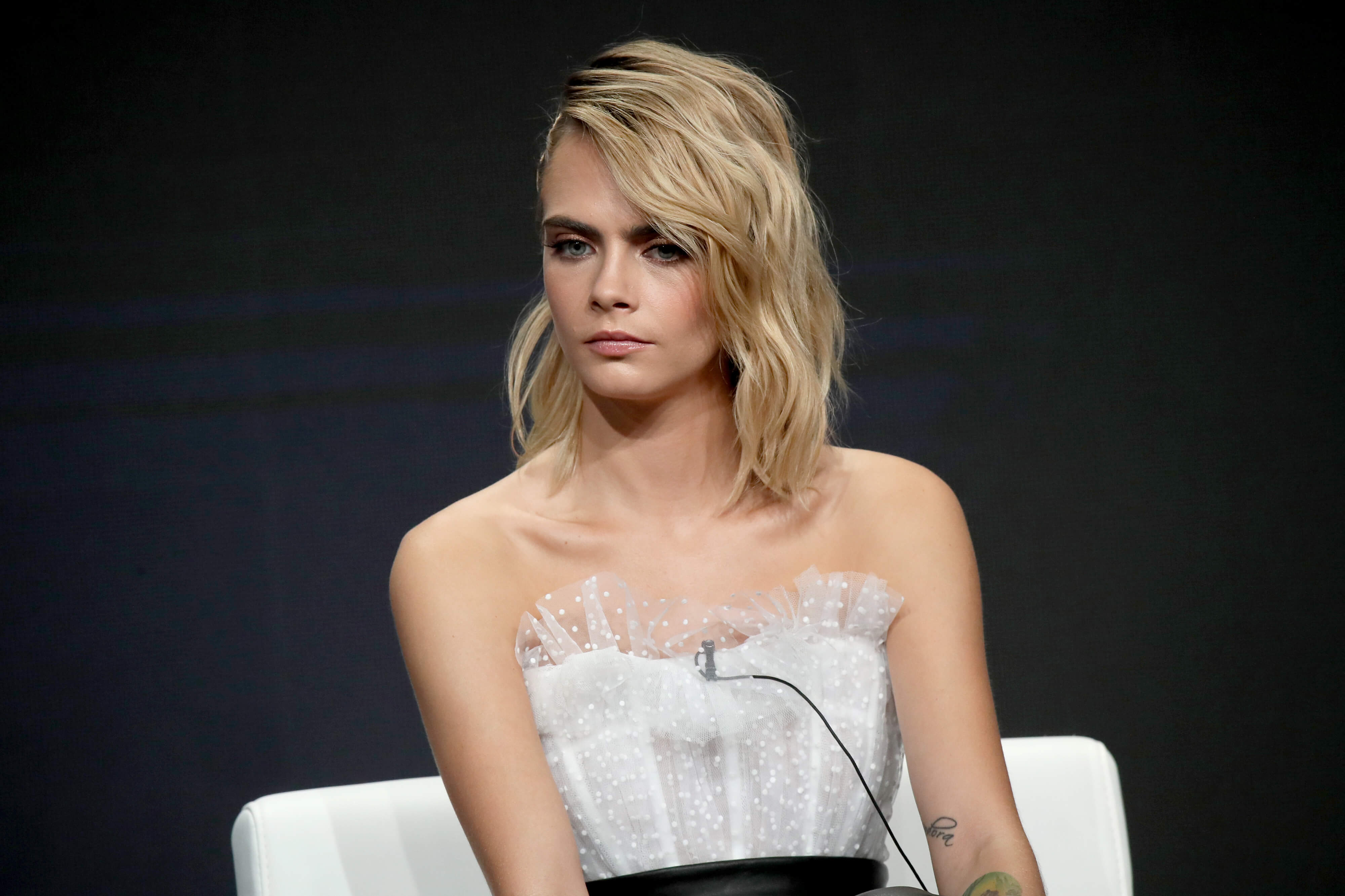 Los rumores sobre el romance de Cara Delevingne y Ashley Benson comenzaron a raíz de su trabajo en la película "Her Smell", en junio del año pasado. / AFP