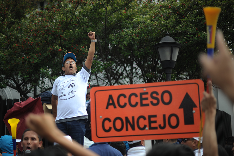 Así fueron las protestas en contra de la venta de ETB