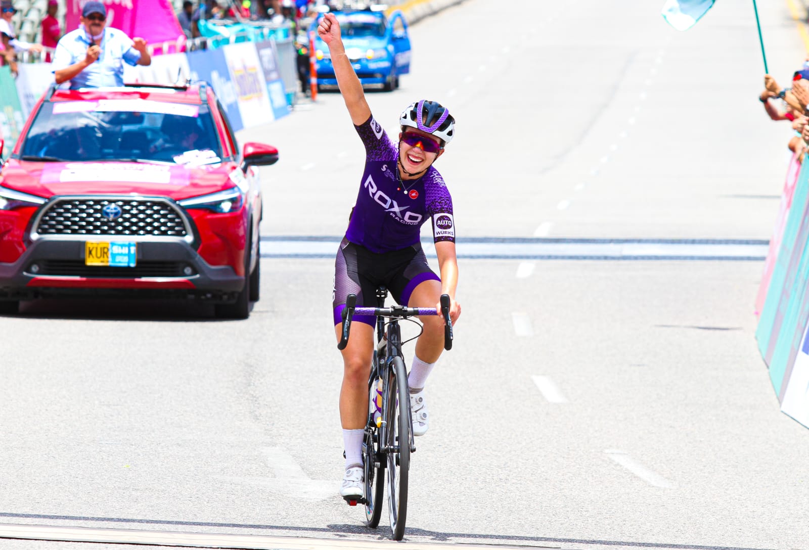 Vuelta a Colombia femenina: Gontova ganó la etapa y Chacón estiró su ventaja