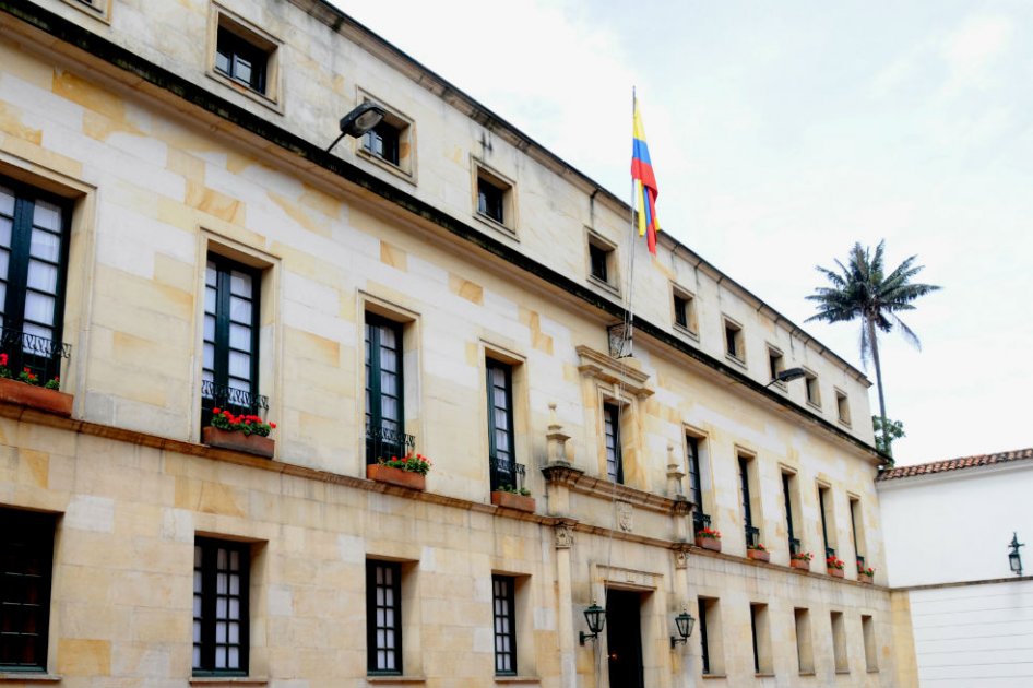 Procuraduría investiga embajador de Colombia en Ghana por violencia intrafamiliar