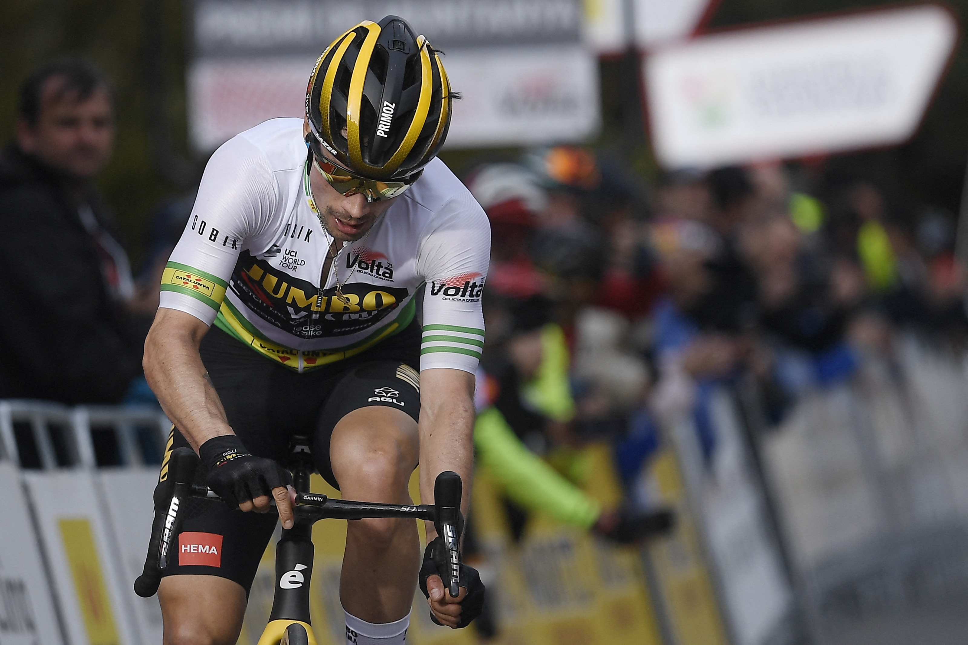Roglic gana la 5.ª etapa de la Vuelta a Cataluña y defendió el liderato sobre Evenepoel