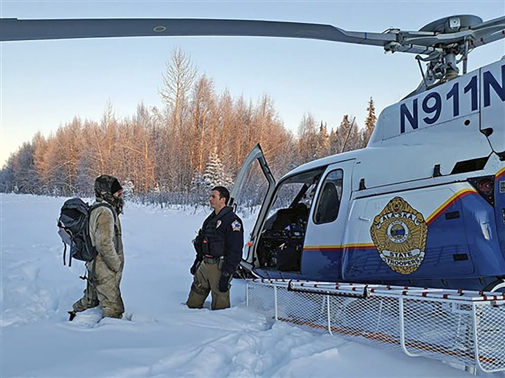 Un joven sobrevivió por más de 20 días en el frío glacial de Alaska