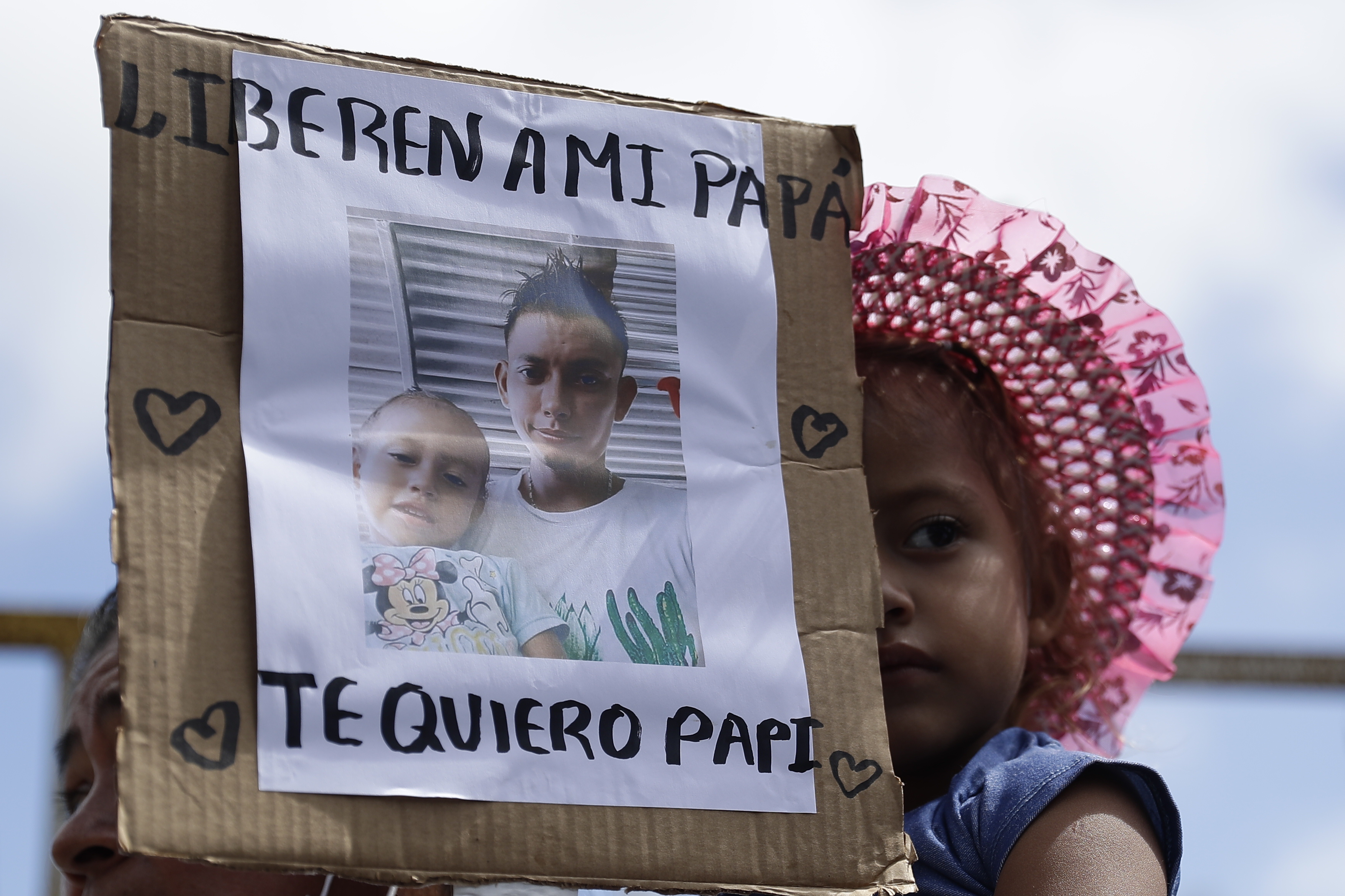 El Salvador: 30.000 denuncias de detenciones arbitrarias en régimen de excepción