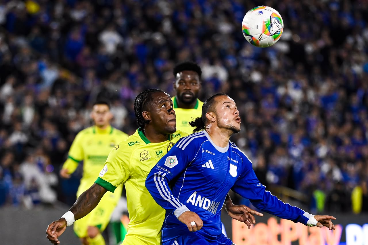 Millonarios debutó con el pie izquierdo y cayó con Bucaramanga en El Campín