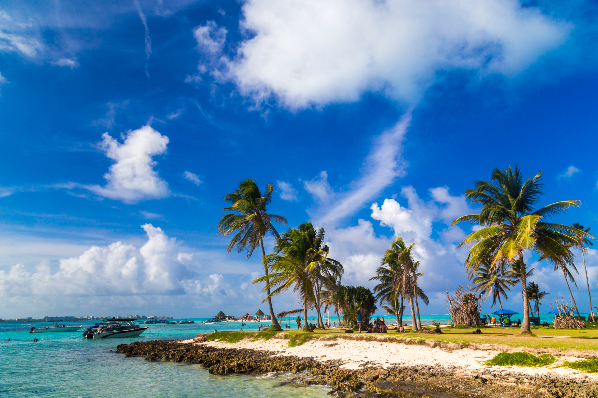 Viajar a San Andrés, la mejor forma de ayudar a todo el archipiélago