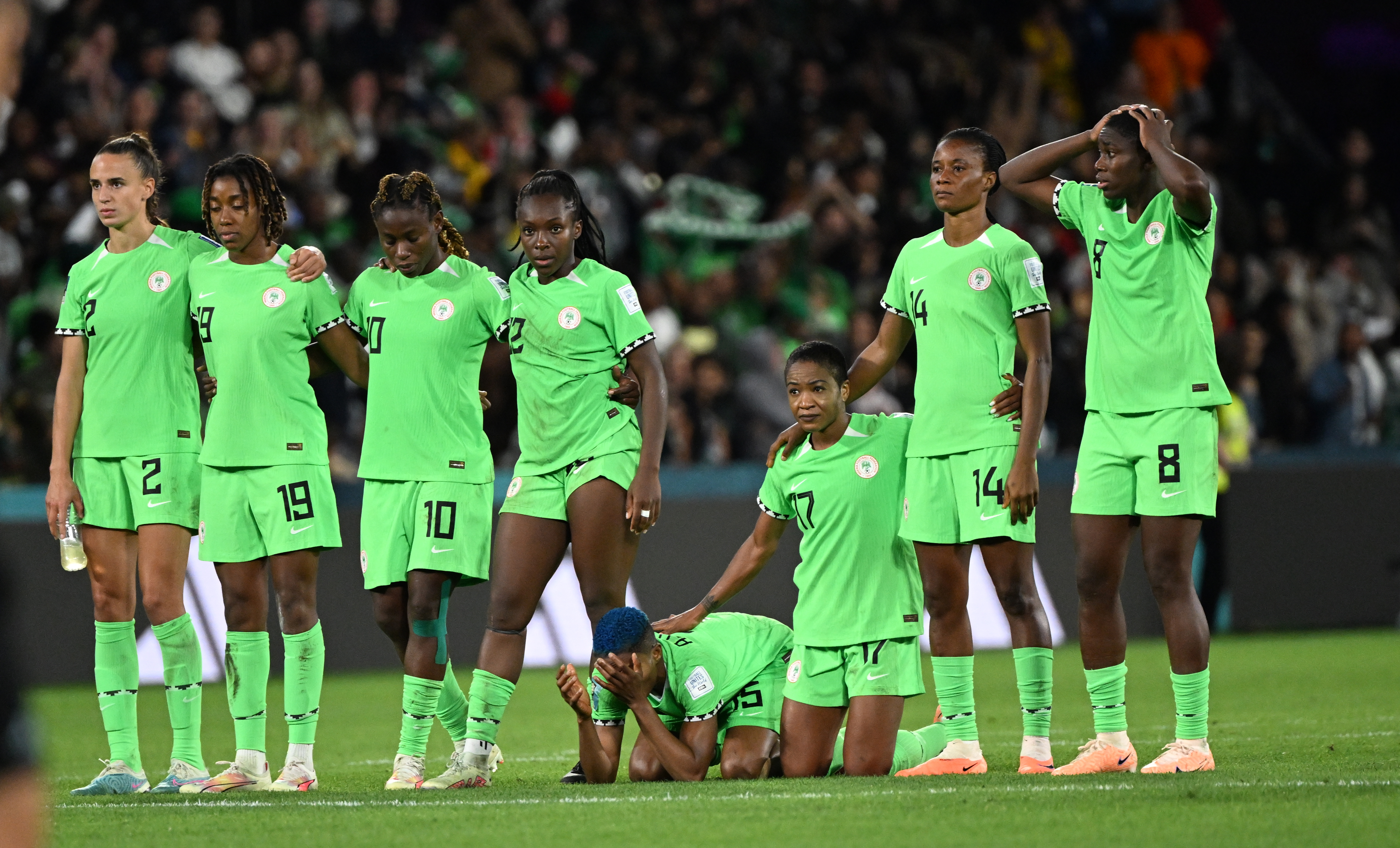 Jugadoras de la selección de fútbol de Nigeria reclaman el pago de primas