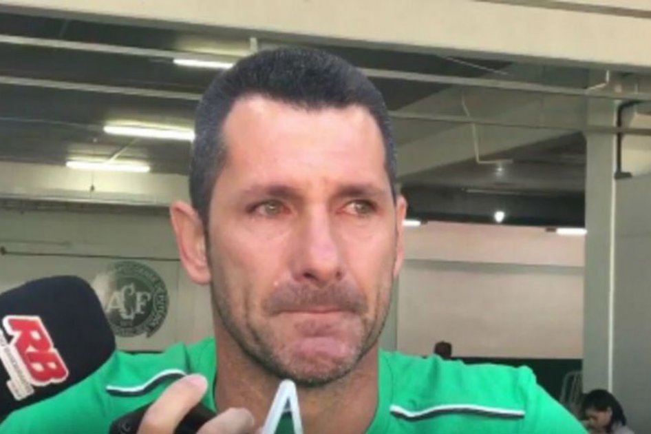 Nivaldo, legendario arquero de Chapecoense, anuncia su retiro