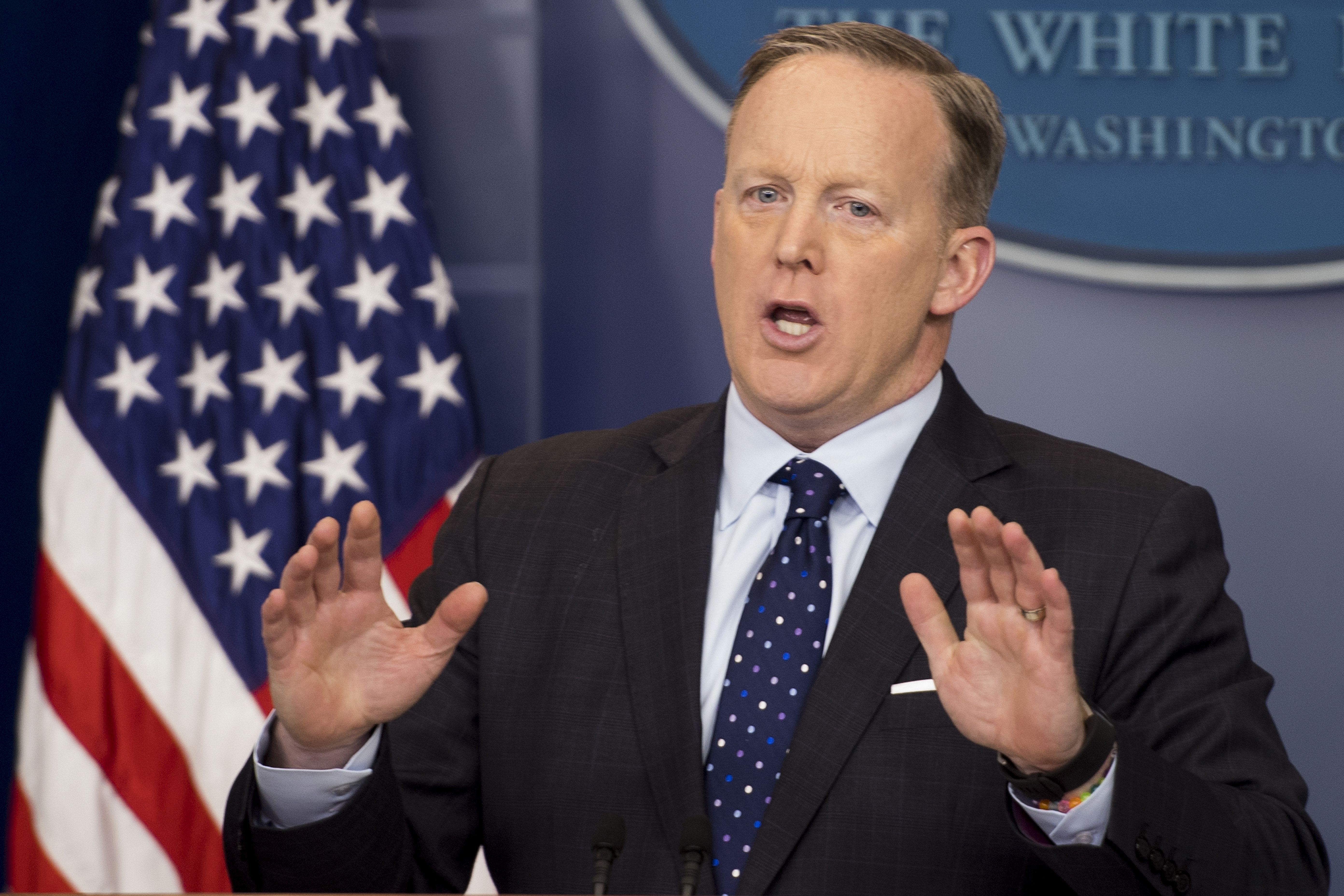 El secretario de prensa de la Casa Blanca, Sean Spicer, dijo que estos hechos justifican la posición de Trump frente a los inmigrantes ilegales.AFP