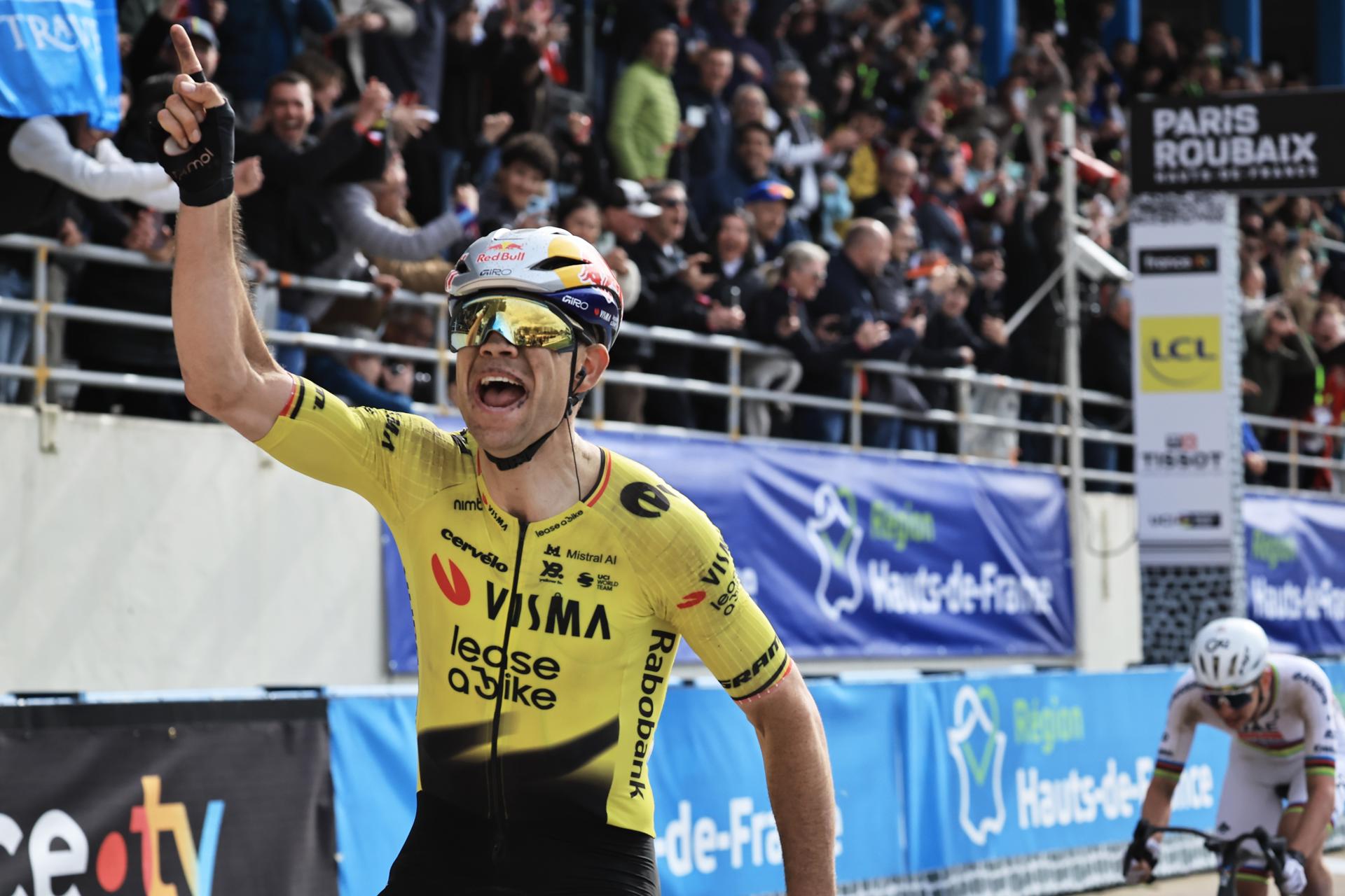 ¿Por qué la victoria de Wout van Aert en la París-Roubaix fue tan especial y emotiva?