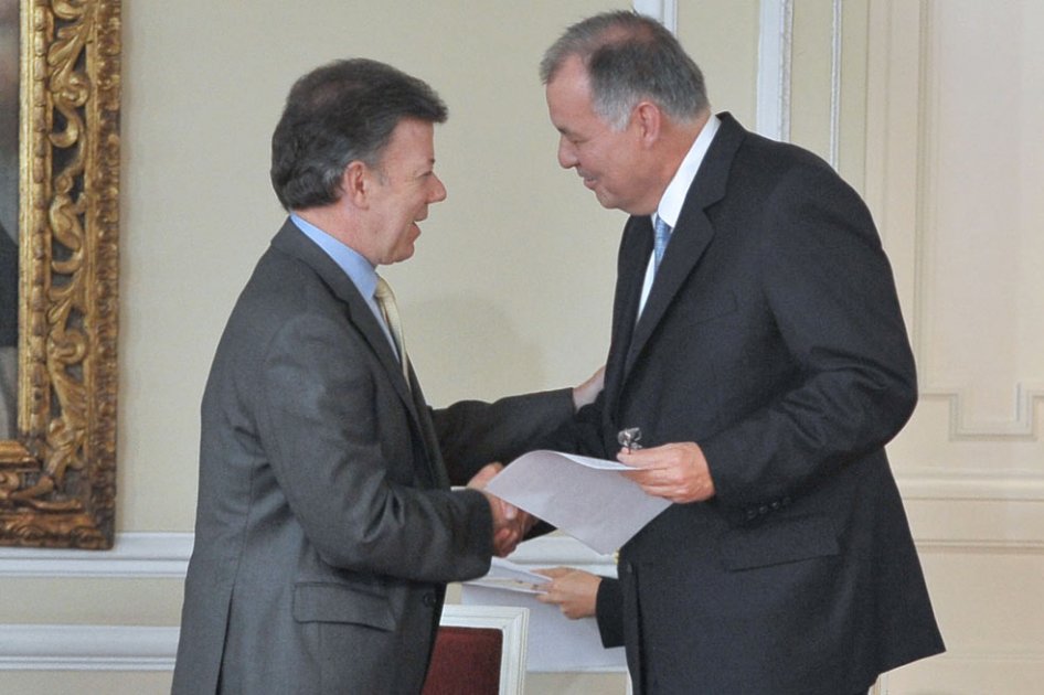 Evento en Buen Gobierno fue social y no político: Santos al Procurador