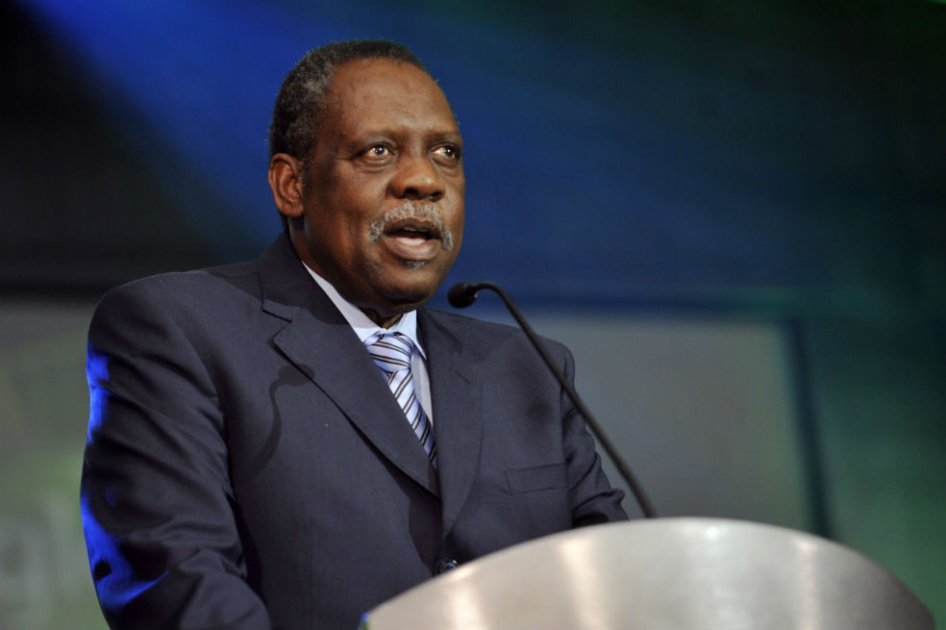 Hayatou presidirá el Comité Ejecutivo extraordinario de Fifa