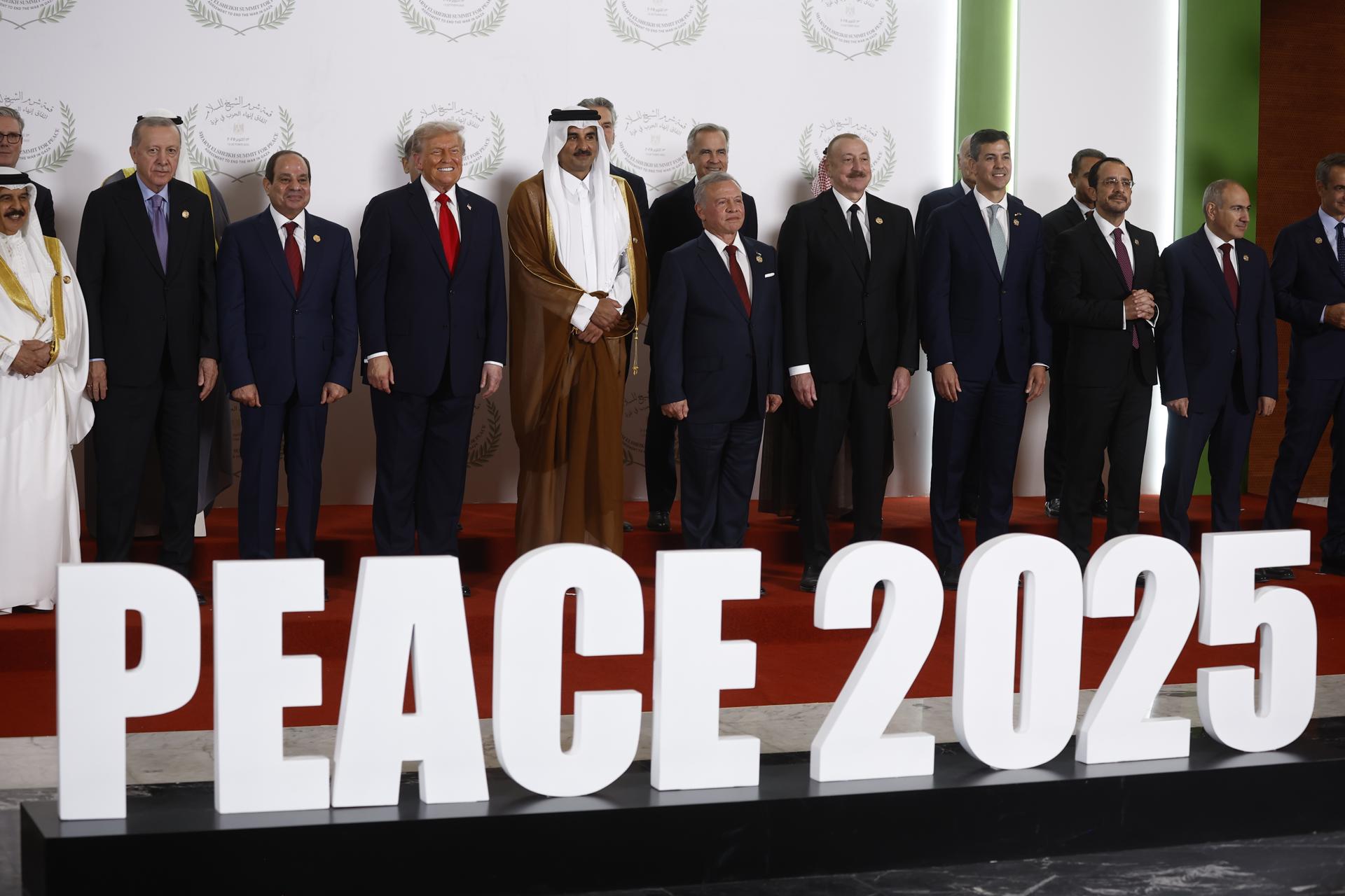 Cumbre en Egipto sella la paz en Gaza tras dos años de guerra