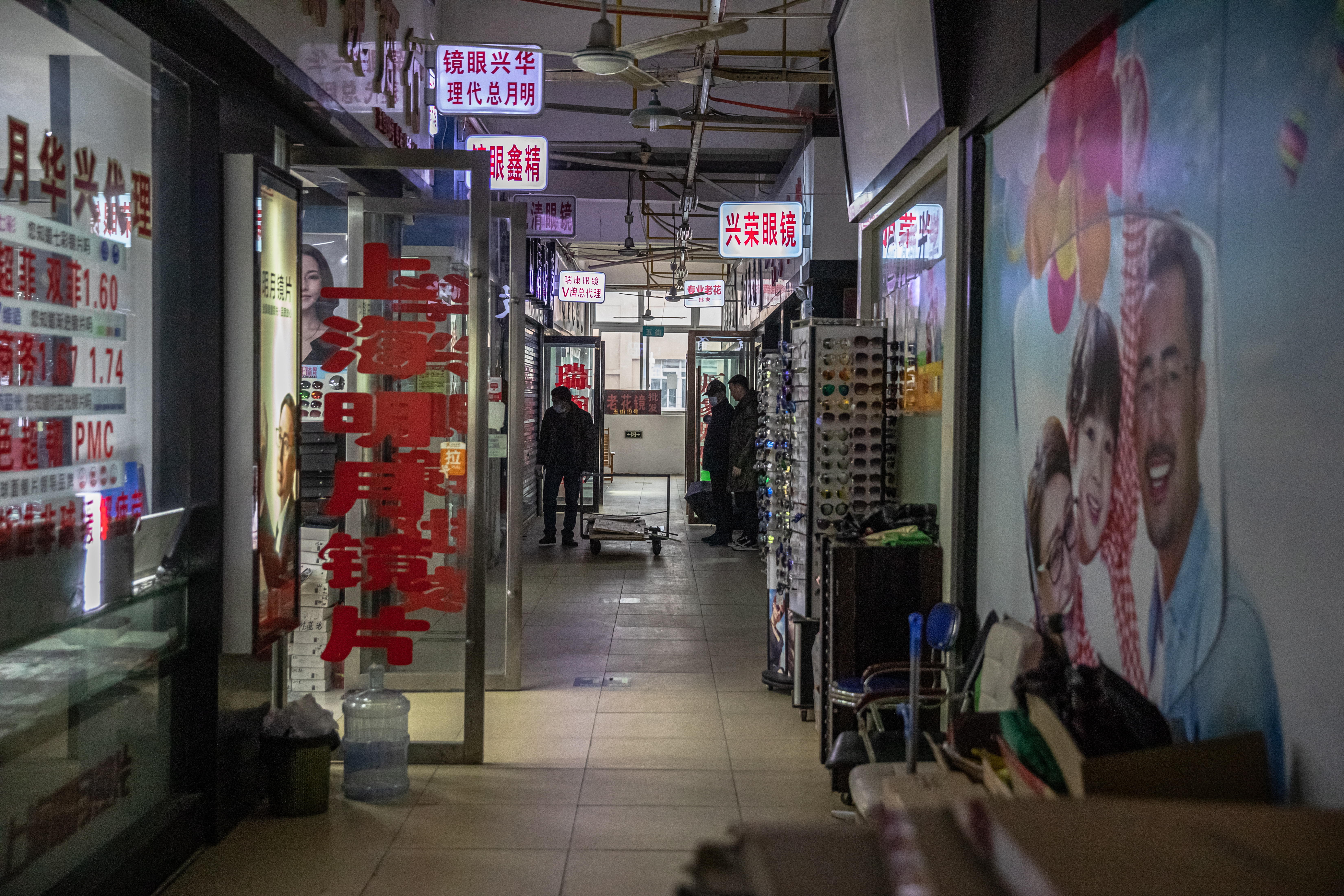 Nuevos estudios apuntan a que mercado de Wuhan fue el inicio de la pandemia