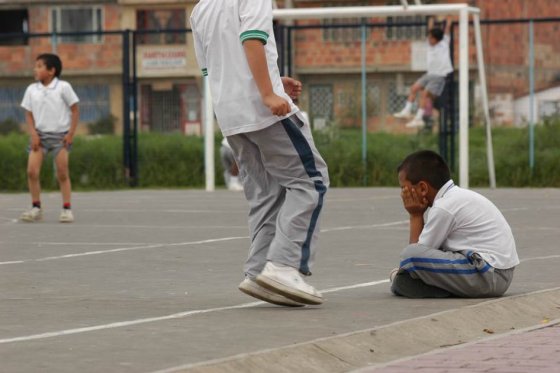 Aprueban ley para atacar matoneo escolar
