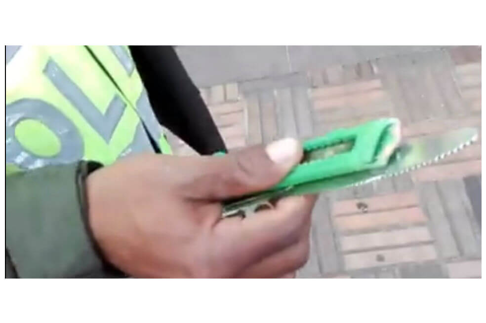 Multan a estudiante de artes por portar bisturí y un cuchillo de cocina, en Bogotá