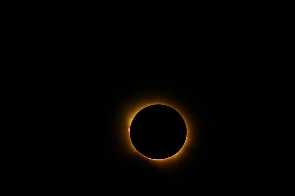 Como lo señala la Nasa en su página web, ese eclipse solar total pudo ser visible en Groenlandia, Islandia, el norte de Rusia, el océano Atlántico, España y un pequeño rincón de Portugal.