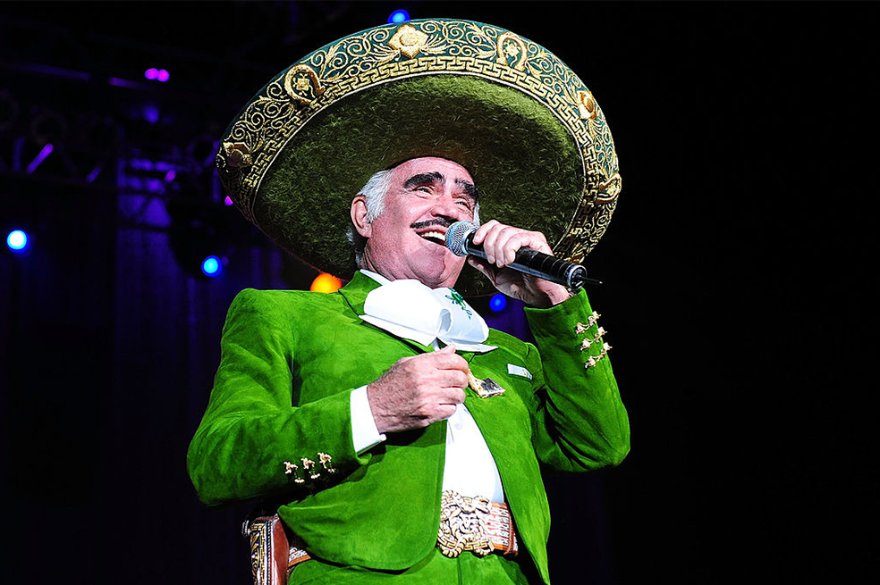 Vicente Fernández, así lo recuerdan los famosos colombianos