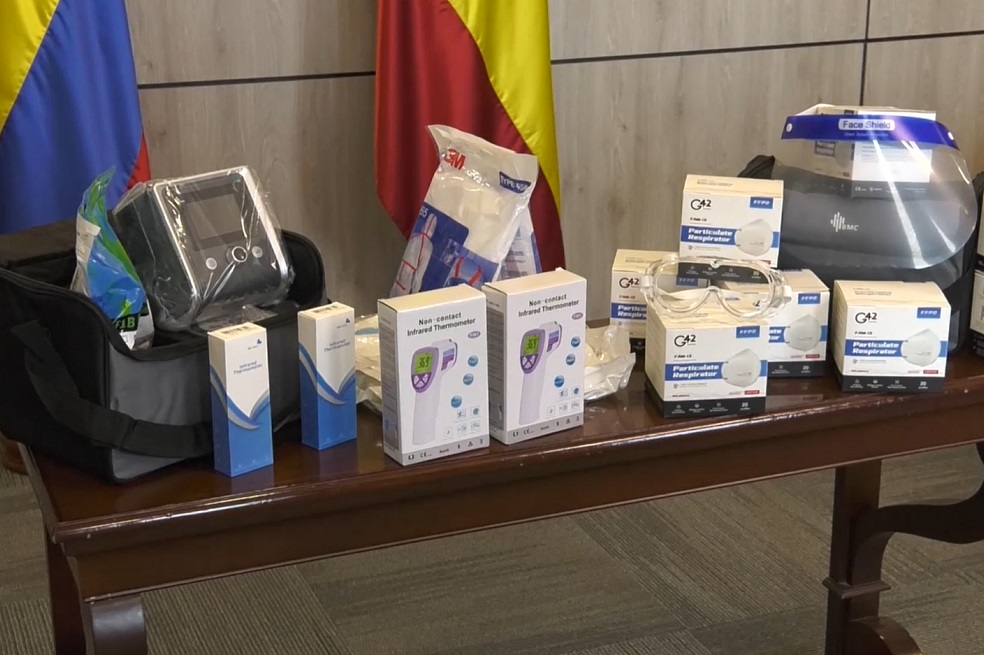 Cundinamarca recibe 120 kits de terapia respiratoria de parte de Emiratos Árabes