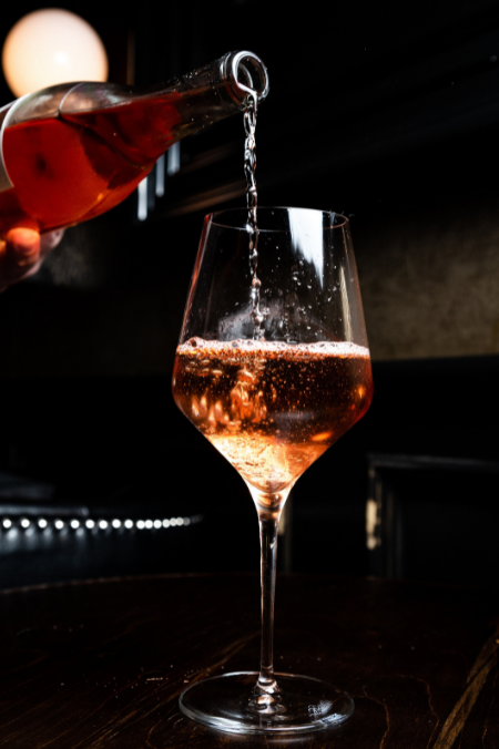 Tipos de vino para cada comida: ¿cómo saber cuál debes tomar?