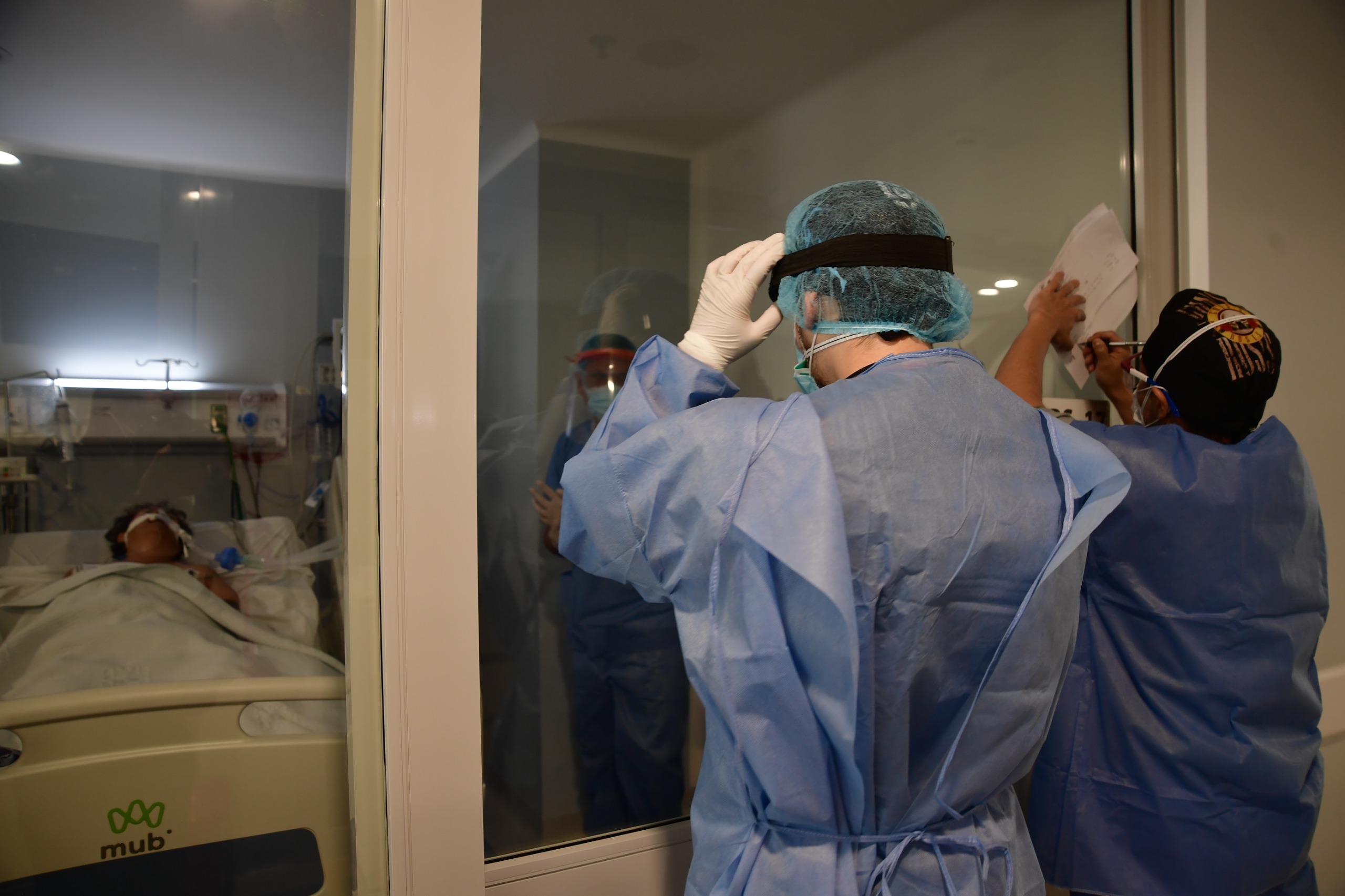 Las dudas que deja la posible reforma a las residencias médicas en Colombia
