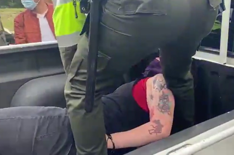 Denuncian caso de presunto abuso policial contra ambientalistas en La Calera